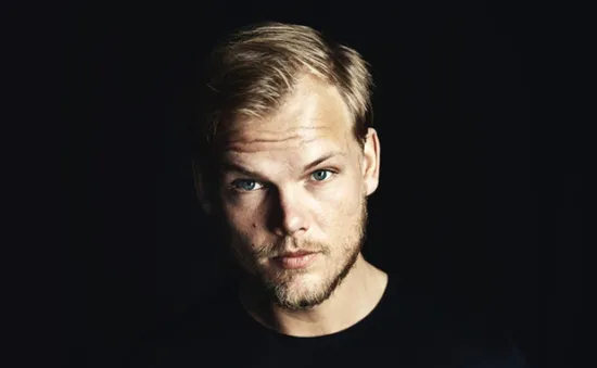 Gia đình Avicii xác nhận nam DJ tự tử