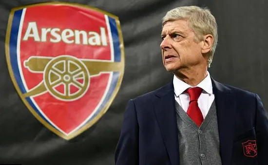 Chịu chia tay sớm, HLV Wenger nhận khoản đền bù kếch xù từ Arsenal