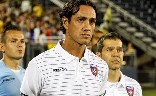 Perugia liên hệ với Alessandro Nesta