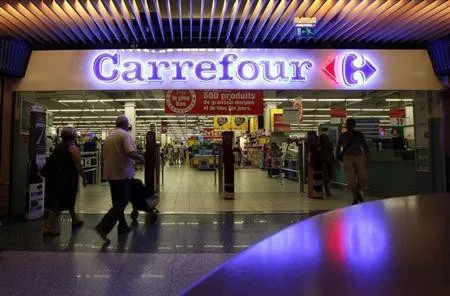 Vì sao Carrefour đóng cửa hơn 200 cửa hàng tại Pháp?