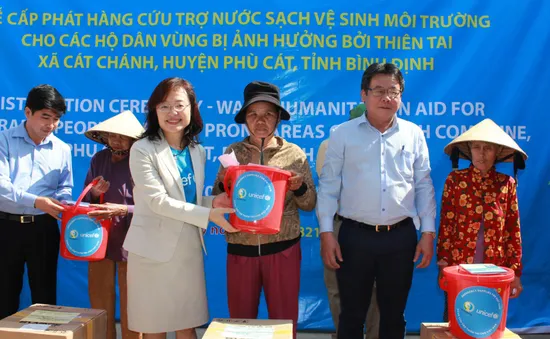 UNICEF và Bộ NN-PTNT tổng kết công tác hỗ trợ nước sạch khẩn cấp sau bão Damrey