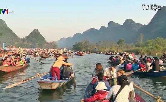 Đề xuất lập doanh nghiệp vận tải quản lý đò chùa Hương