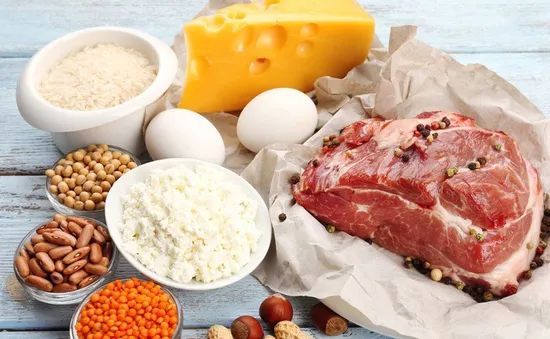 Ăn nhiều protein giúp chống suy tim ở người lớn tuổi