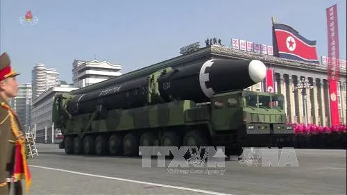 Lần đầu tiên Triều Tiên cho phép thanh sát hạt nhân và tiêu hủy kho ICBM