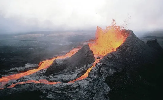 Cư dân tại Hawaii, Mỹ sơ tán do dung nham núi lửa Kilauea