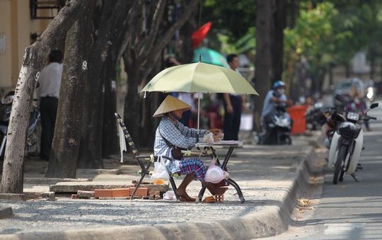 Ngày 14/6, miền Trung mây mỏng dần