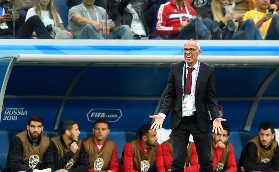 Uzbekistan sa thải HLV trưởng Hector Cuper