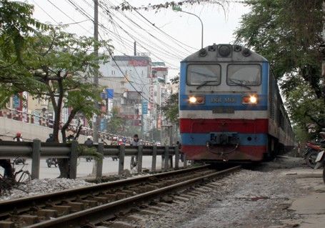 Đường sắt Việt Nam: “Lạc hậu cả 100 năm”