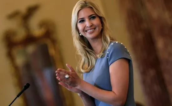 Ivanka Trump đóng cửa thương hiệu thời trang riêng