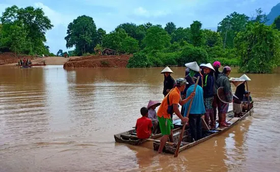 Vỡ đập thủy điện ở Lào: Nước lũ rút dần, công tác cứu hộ vẫn đang tiến hành khẩn trương