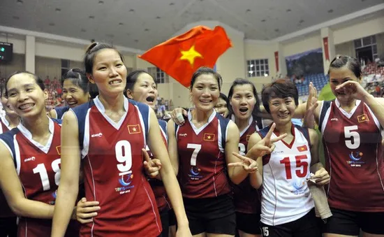 Nhìn lại VTV Cup 2013: ĐT Việt Nam giành ngôi Á quân