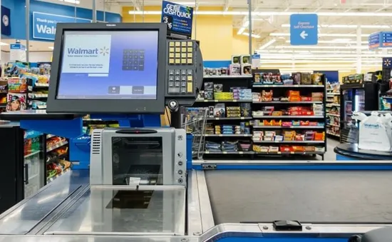 Walmart gắn thiết bị ghi âm trong cửa hàng để tăng năng suất lao động của nhân viên