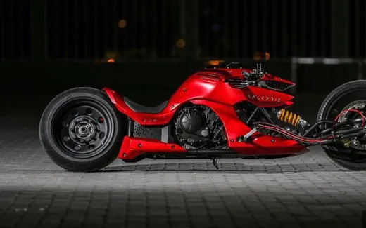Kenstomoto Valkyrie - Độc và dị