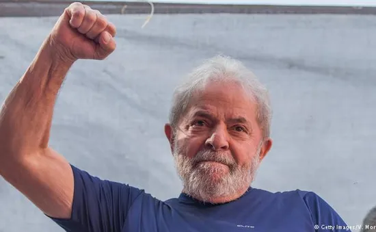 Cựu Tổng thống Brazil Lula da Silva được trả tự do