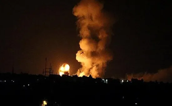 Israel yêu cầu ngừng bắn hoàn toàn ở dải Gaza