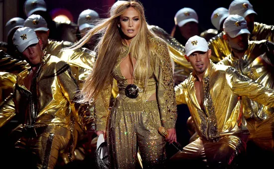 VMA 2018: Mãn nhãn với màn trình diễn của Jennifer Lopez