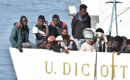 UNHCR kêu gọi Italy cho phép người di cư lên bờ