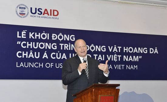 USAID hỗ trợ sáng kiến giảm thiểu nhu cầu tiêu thụ sừng tê giác