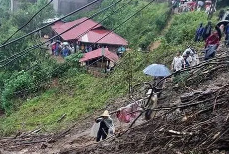 Sạt lở núi ở Lai Châu: 6 người thiệt mạng và 5 người mất tích