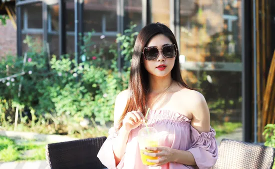 Sắm kính mắt thời trang giảm giá đến 30% từ hôm nay