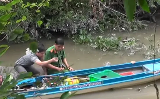 Tử vong do dùng điện bắt cá tại Đồng Tháp