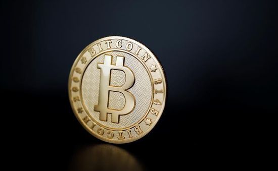 Bitcoin rớt giá mạnh, “cố thủ” quanh mốc 6.000 USD