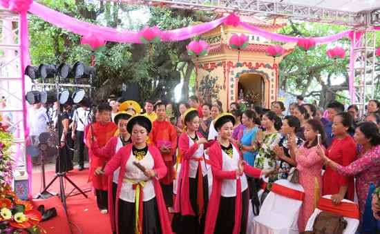 Kỷ niệm 2 năm ngày "Tín ngưỡng thờ mẫu tam phủ" của người Việt được UNESCO công nhận là Di sản văn hóa phi vật thể