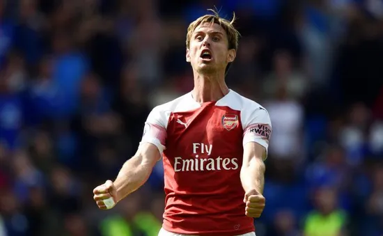 CHÍNH THỨC: Arsenal chia tay lão tướng Nacho Monreal