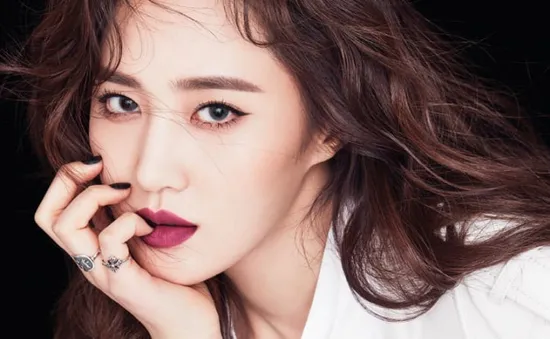 Yuri (SNSD) nối gót chị em ra album solo