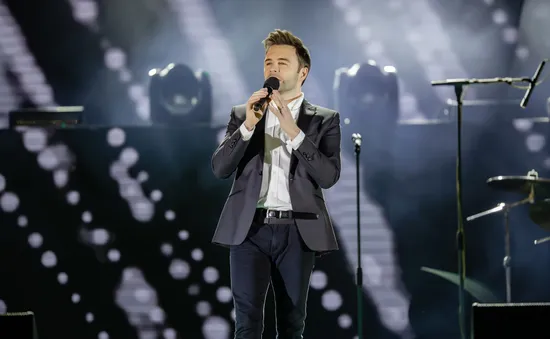 Thủ lĩnh nhóm nhạc Westlife cùng nghệ sĩ Việt bùng nổ trong đêm nhạc Countdown Party 2019