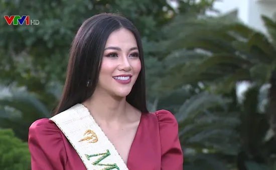 Cuộc sống của Hoa hậu Phương Khánh thay đổi như thế nào sau ngày đăng quang Miss Earth?