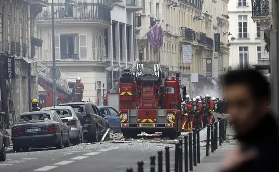 Phát hiện thêm thi thể nạn nhân trong vụ nổ khí gas ở Paris, Pháp