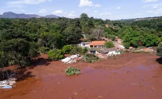 Gia tăng con số thương vong vụ vỡ hồ chứa tại Brazil