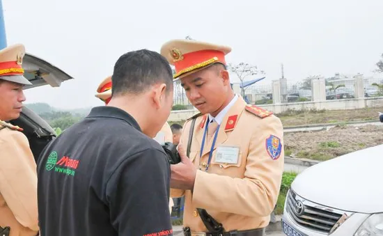 Đẩy mạnh kiểm tra chất ma túy đối với lái xe khách