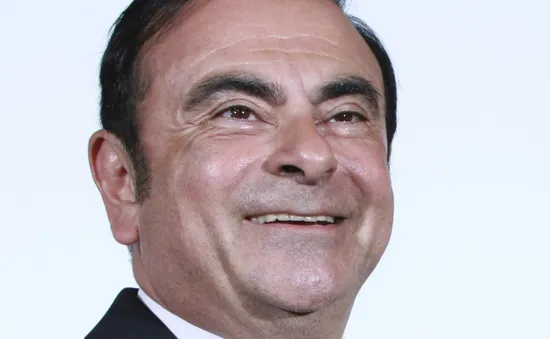 Cựu Chủ tịch Nissan Carlos Ghosn  hầu tòa