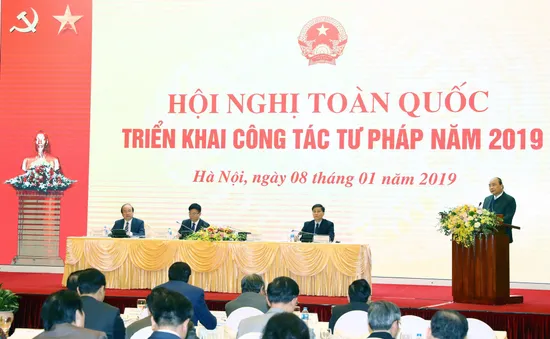 Ngành tư pháp phải gương mẫu trong việc trình đúng thời hạn, đảm bảo chất lượng các dự án luật