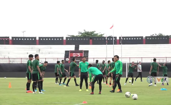 VIDEO: ĐT Indonesia nhập tịch thêm trung vệ gốc Brazil