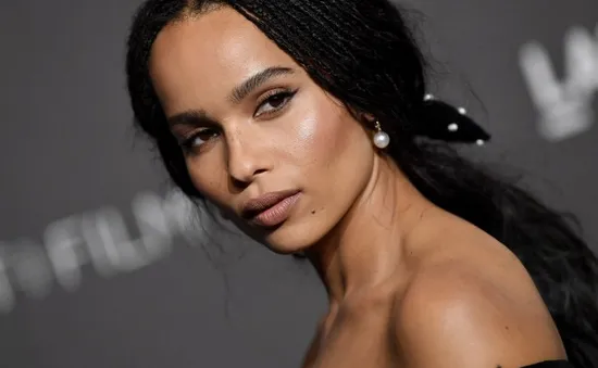 Zoe Kravitz vào vai miêu nữ trong Người dơi