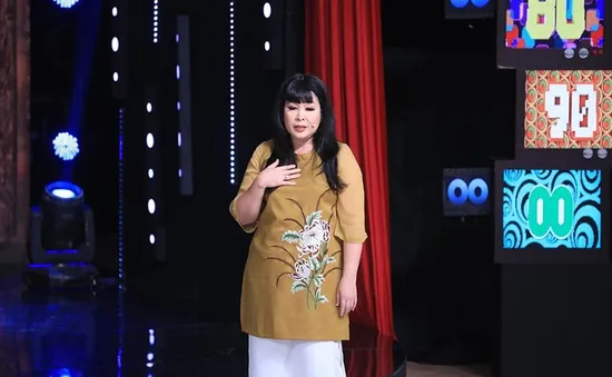 Ký ức vui vẻ: Nhà báo Lại Văn Sâm lặng người khi nghe tiếng hát Hồng Vân