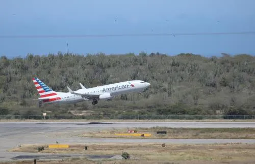 Mỹ đình chỉ các chuyến bay tới Cuba, trừ La Habana