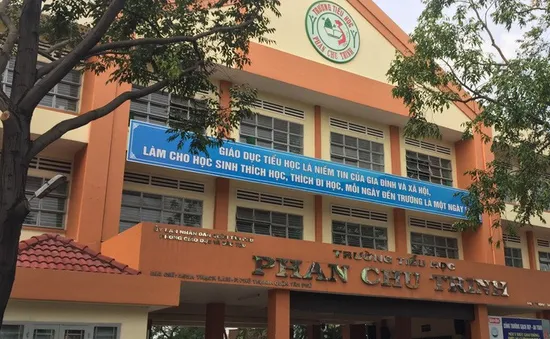 Đình chỉ giảng dạy giáo viên bạo hành học sinh ở TP.HCM