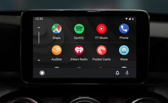 Người dùng Android Auto gặp sự cố với trợ lý ảo Google Assistant