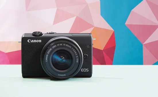 Canon ra mắt máy ảnh "quốc dân" EOS M200, giá từ 15,9 triệu đồng