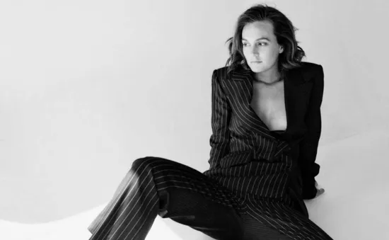 Leighton Meester ấn tượng từ sự đơn giản trên 1883