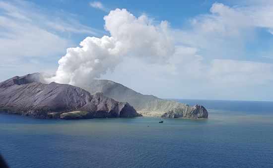 New Zealand mở cuộc điều tra hình sự vụ núi lửa White Island phun trào