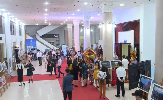 Khai mạc Liên hoan truyền hình toàn quốc lần thứ 39