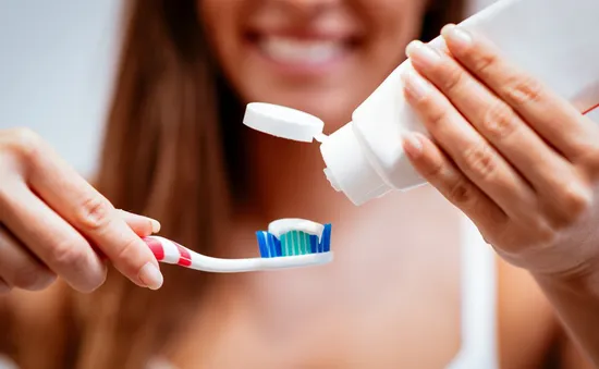 Đánh răng đều đặn tốt cho tim mạch