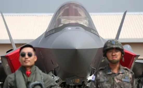 Hàn Quốc triển khai máy bay chiến đấu tàng hình F-35A