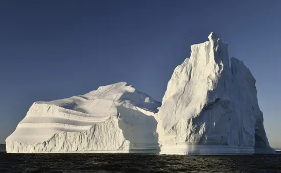 Băng tan tại Greenland diễn ra nhanh hơn dự báo