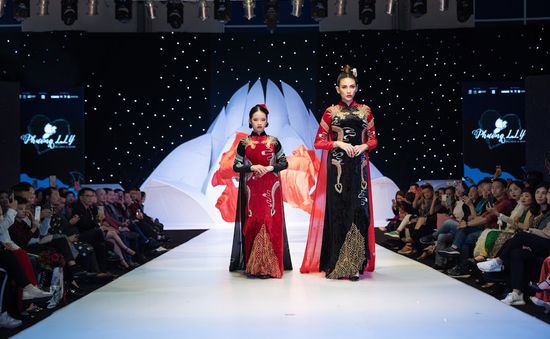 NTK Phương Hồ mang dấu ấn Á Đông lên sàn diễn VIBFW 2019